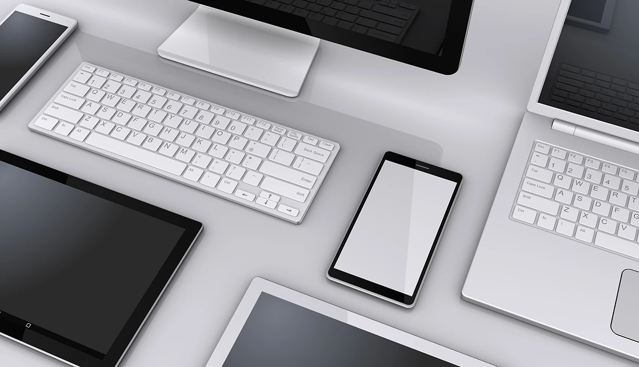 キッティングとセットアップの違いとは？システム担当者が迷う委託範囲・見積もり・失敗例を整理